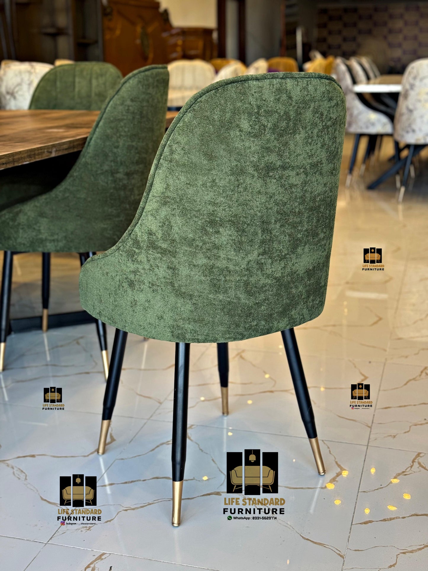 Elegant 6-Seater Dining Table – Perfect Blend of Style & Comfort