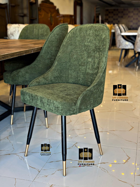 Elegant 6-Seater Dining Table – Perfect Blend of Style & Comfort