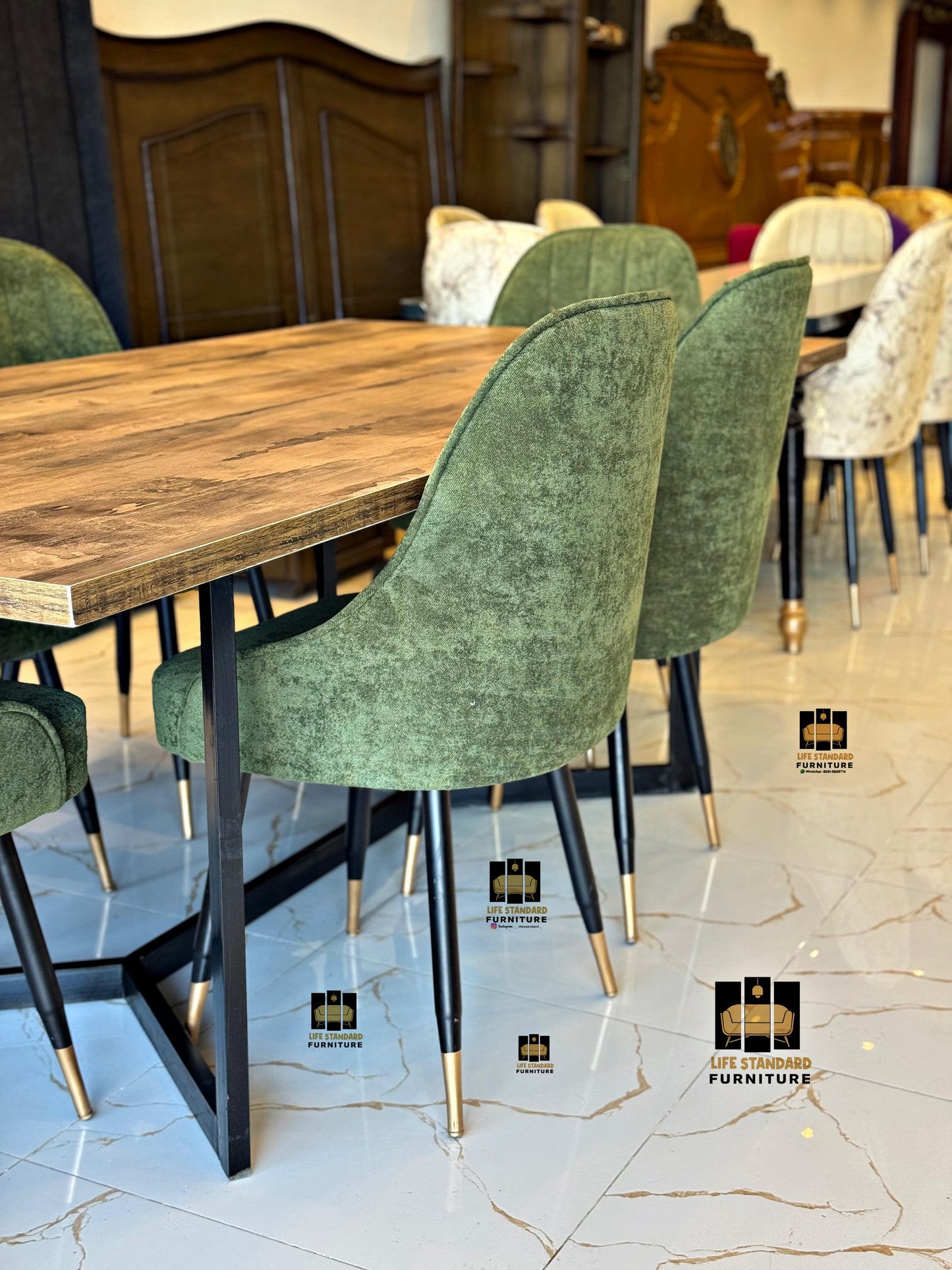 Elegant 6-Seater Dining Table – Perfect Blend of Style & Comfort