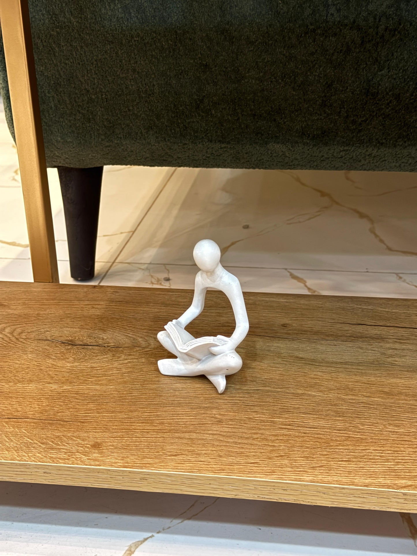 Minimalist ‘Reading Man’ Sculpture – White &amp; Black Options