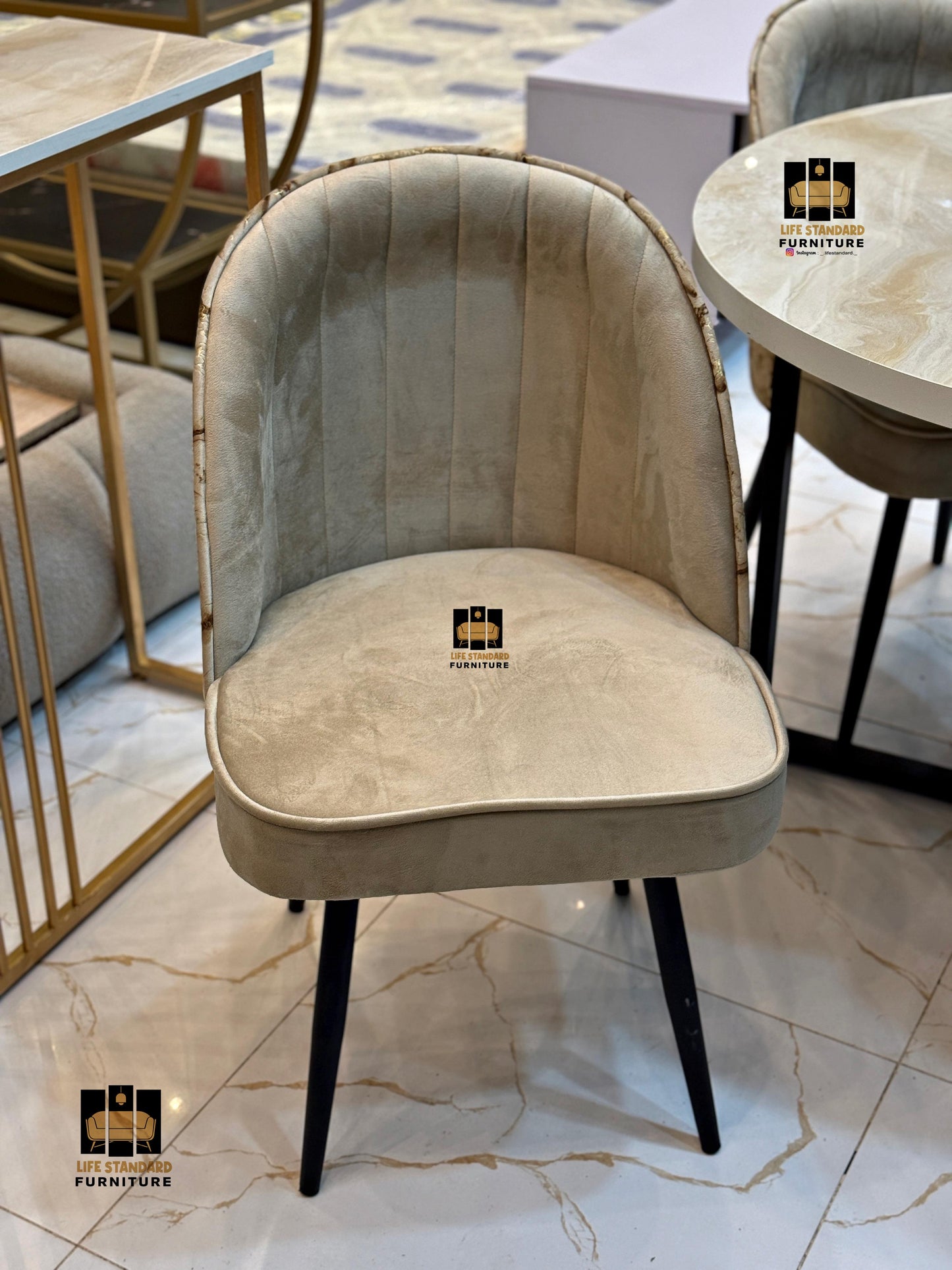 Modern 4 Seater Round Dining Table with Luxury Chairs ✨